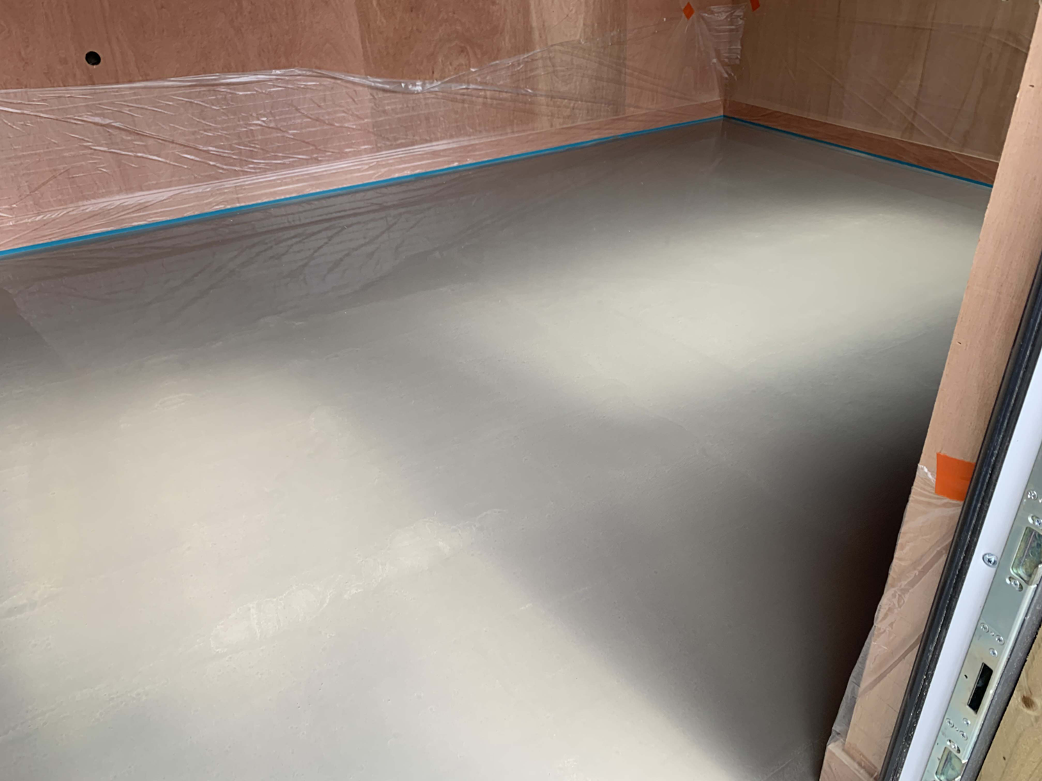 chris-angell-plastering-swindon-contracting-wiltshire